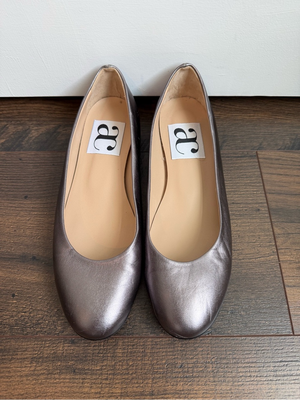 Andrea Carrano Women’s Baby Gunmetal Metallic Flats Size 38EU